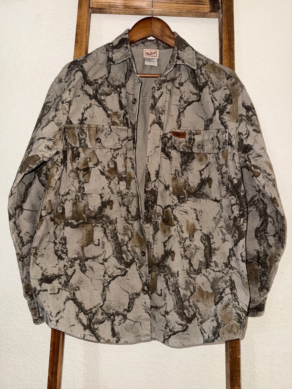 Rugged Woolrich 100% Cotton Camo Jacket Outdoor Camping